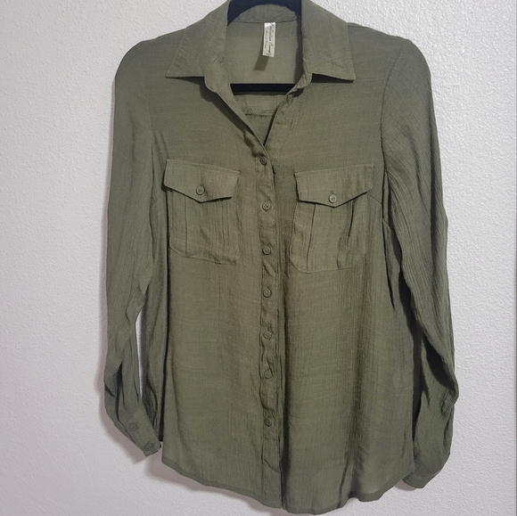 Perception Concept demi sheer military green top size medium - Picture 1 of 13
